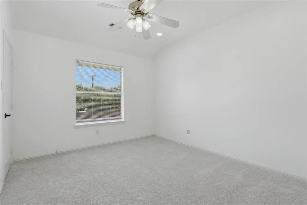 5001 Spicewood Drive