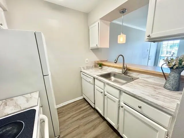 7621 Mccallum Boulevard #309