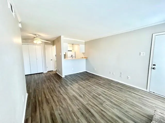 7621 Mccallum Boulevard #309