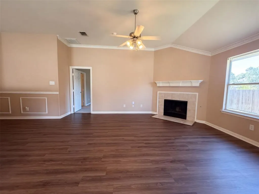 5327 Lake Gardens Drive