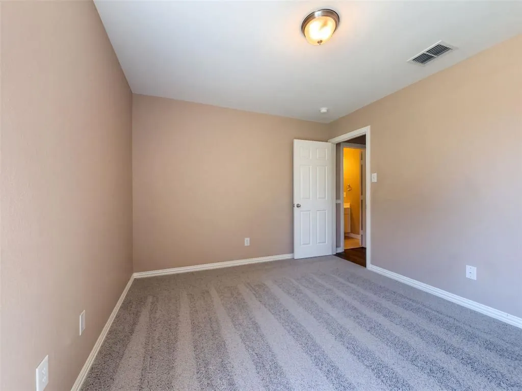 5327 Lake Gardens Drive