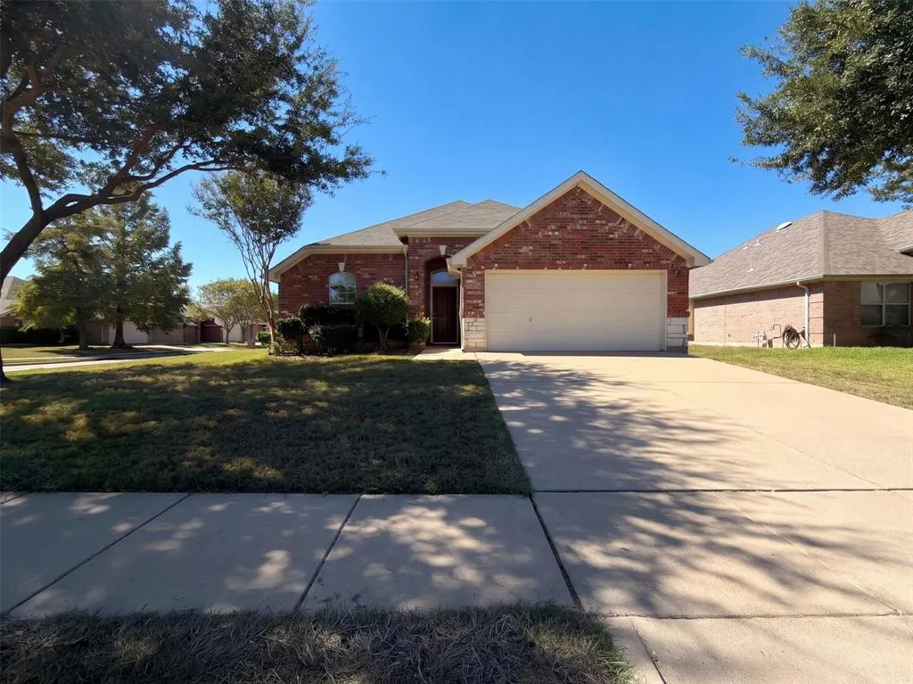 5327 Lake Gardens Drive