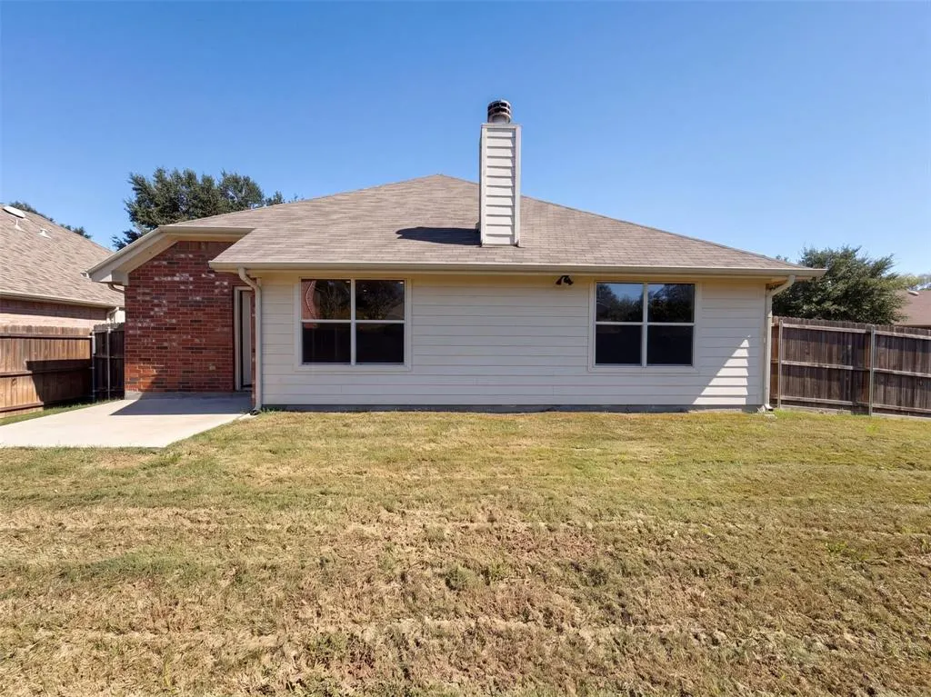 5327 Lake Gardens Drive