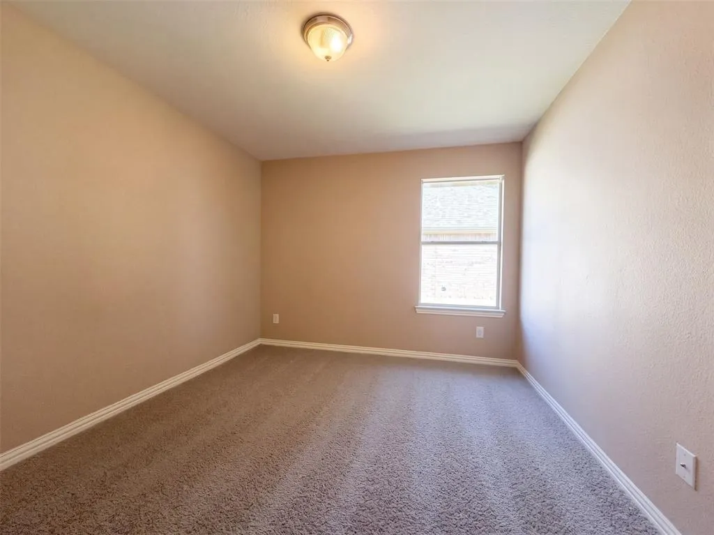 5327 Lake Gardens Drive