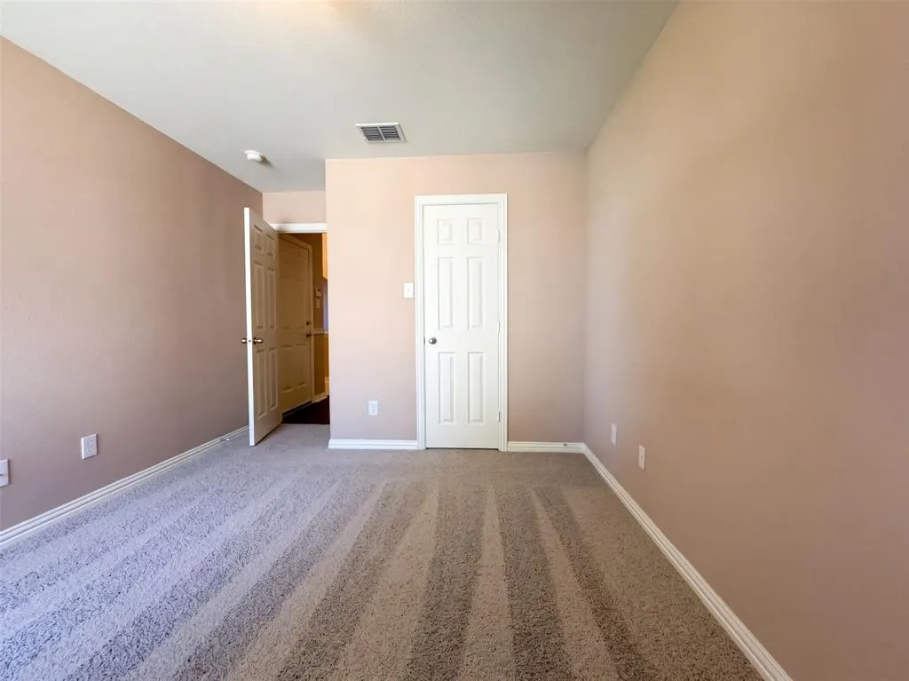 5327 Lake Gardens Drive
