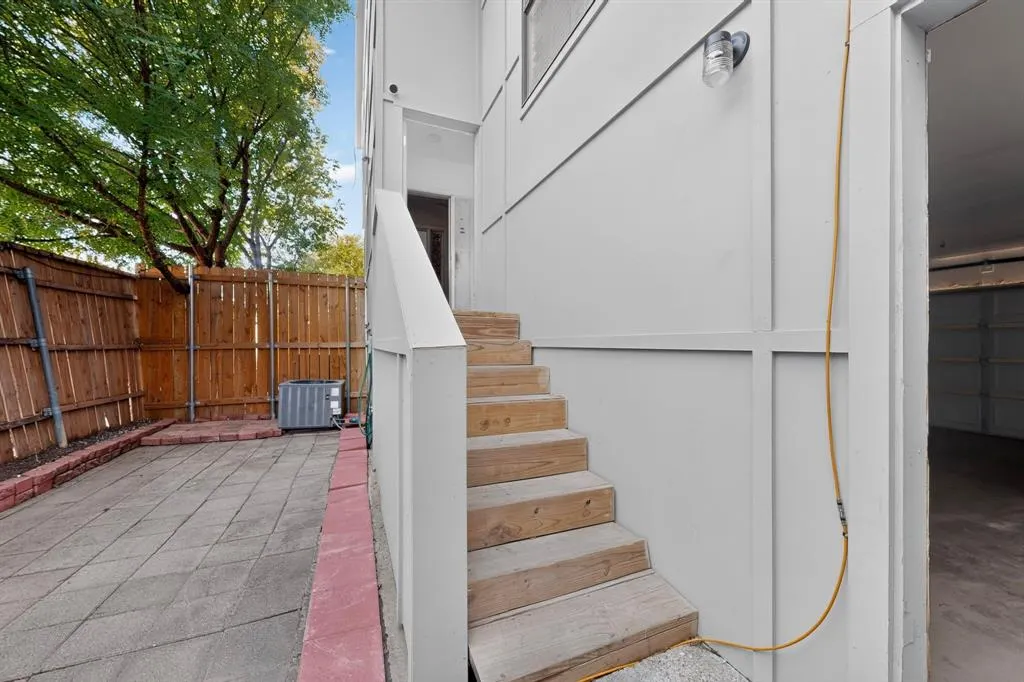 5710 Leona Avenue #9