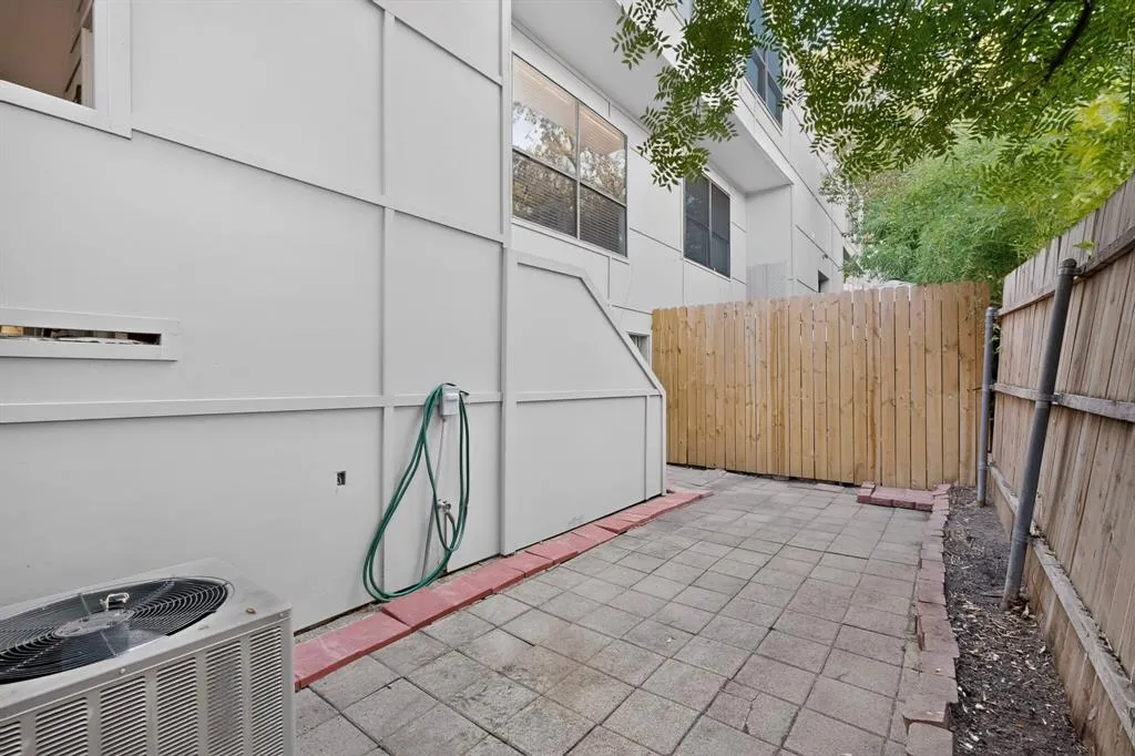 5710 Leona Avenue #9
