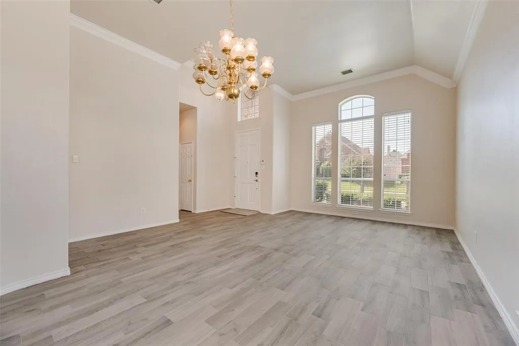 2716 Carnation Drive