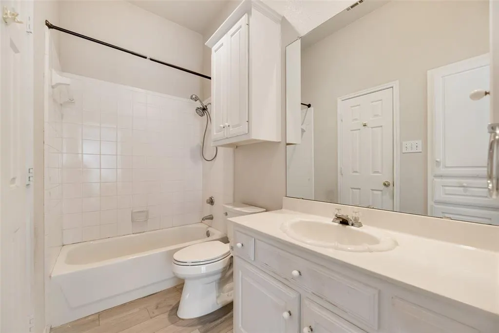 2716 Carnation Drive