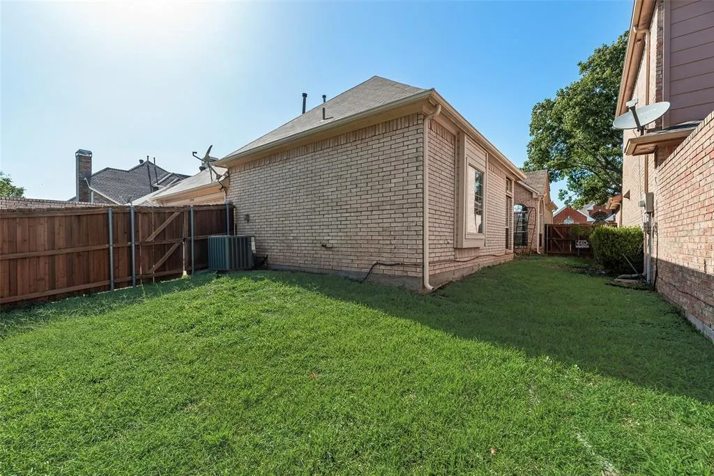 2716 Carnation Drive