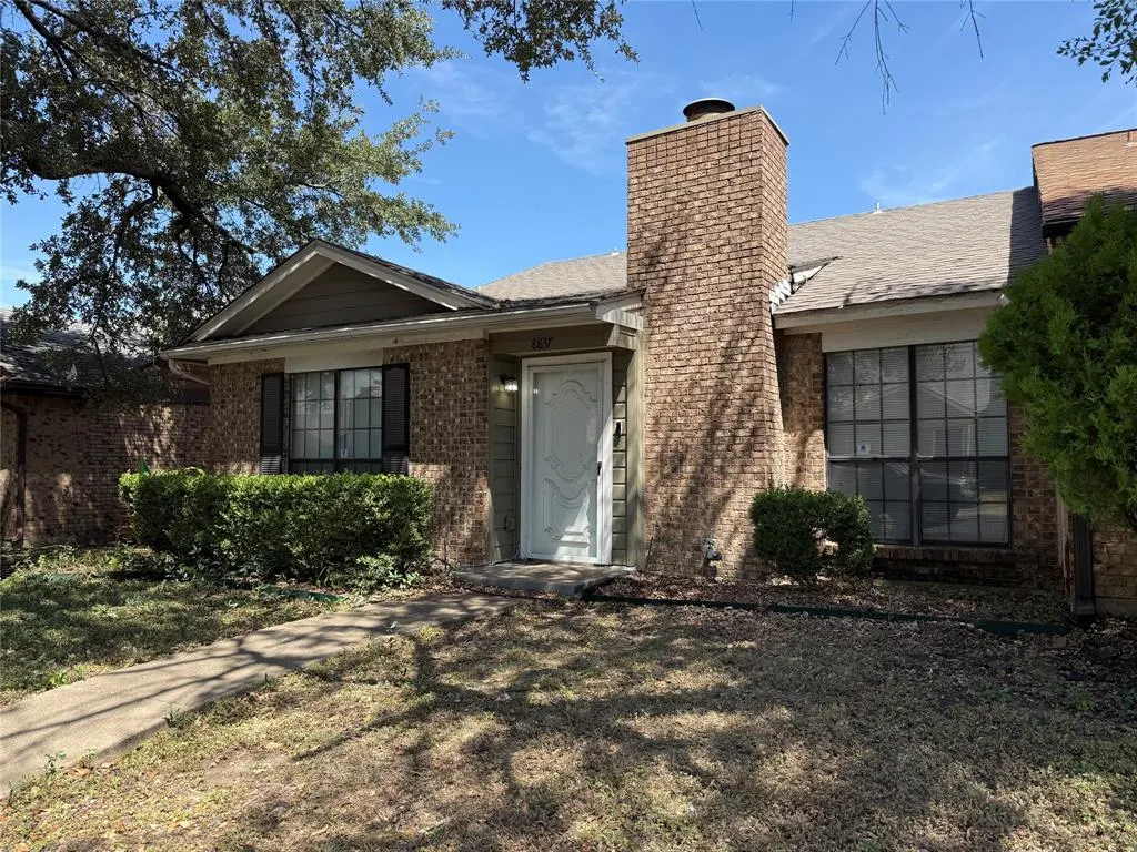 8837 Saint Thomas Circle
