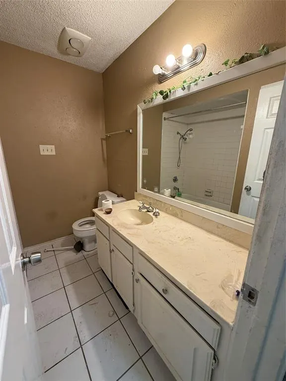8837 Saint Thomas Circle