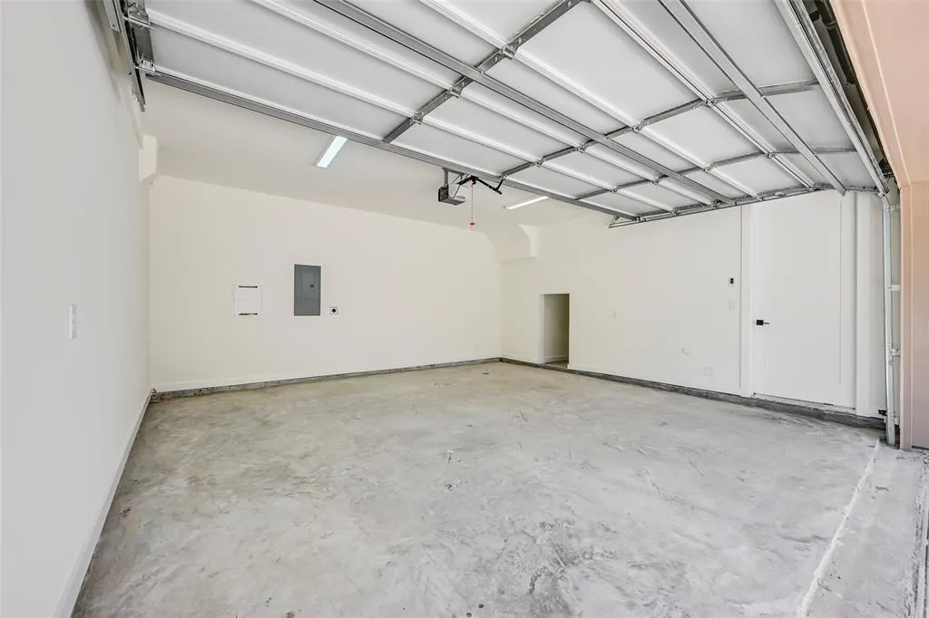 2247 Mail Avenue #103