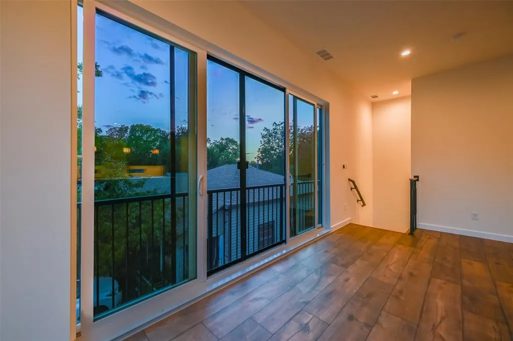 2247 Mail Avenue #103