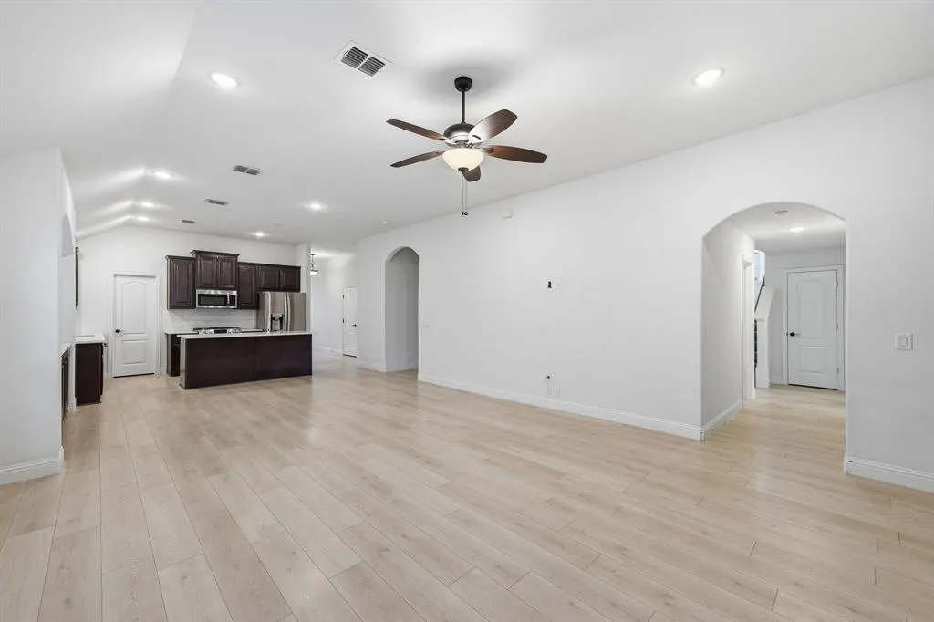 7428 Wispy Willow Lane
