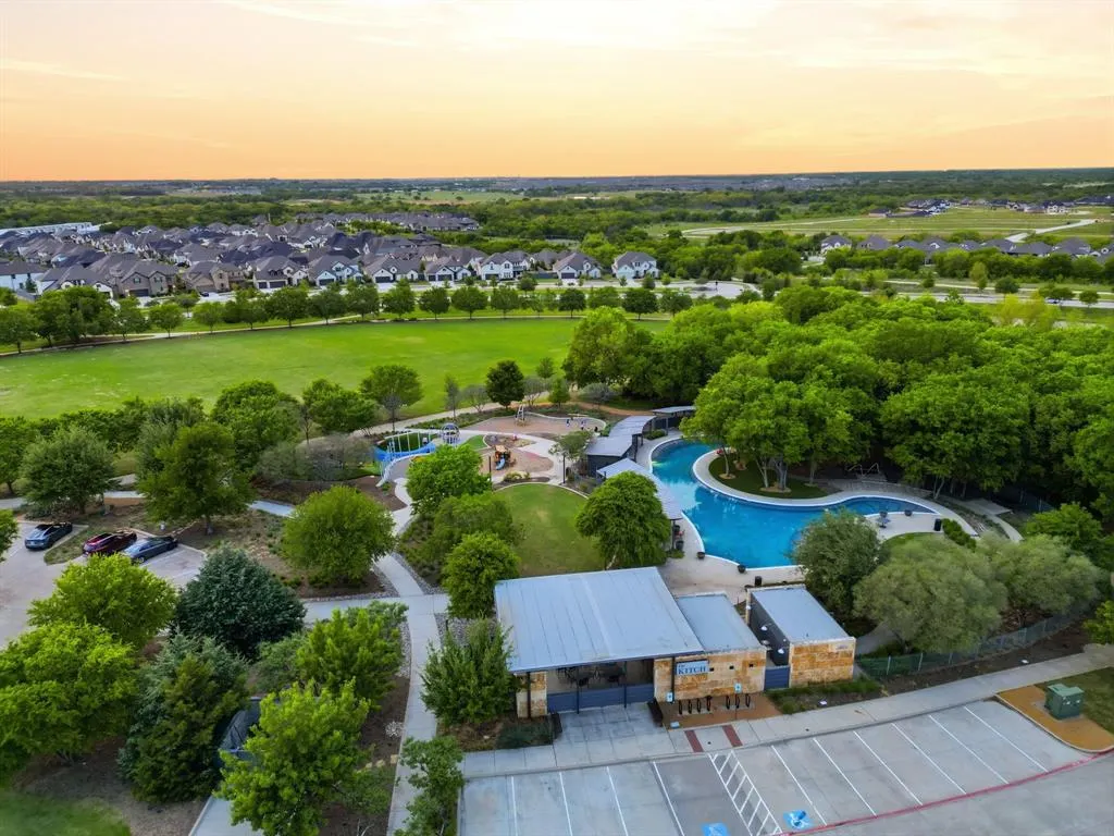 7428 Wispy Willow Lane