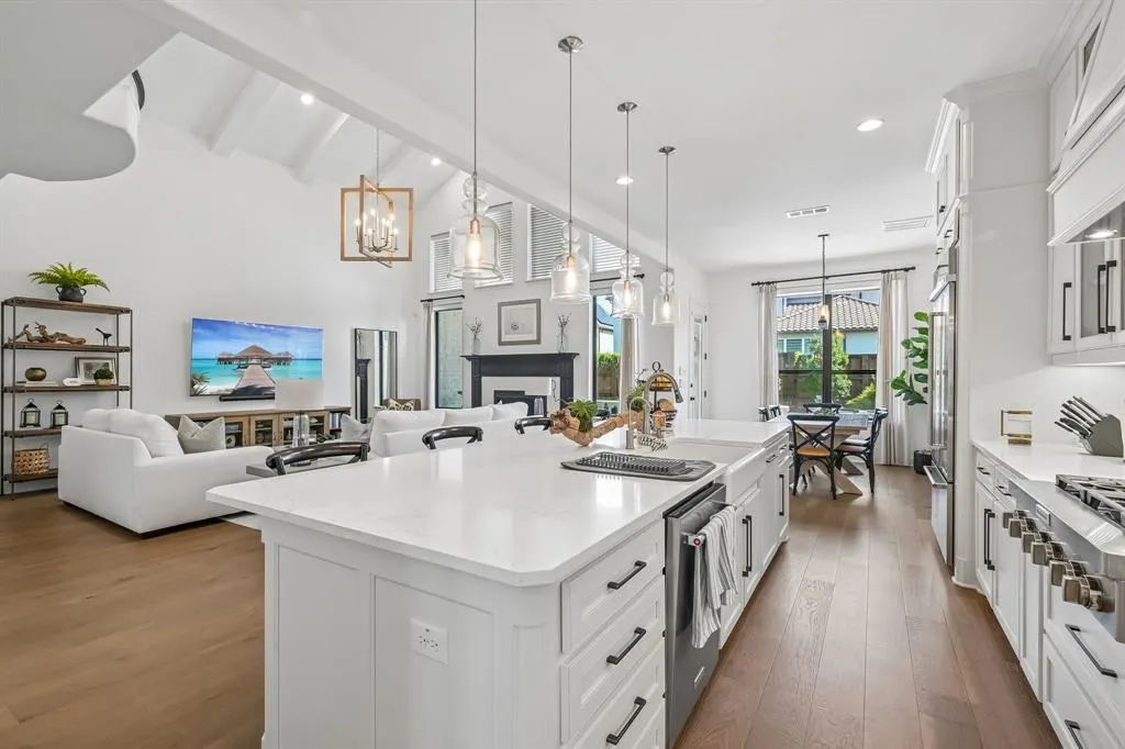7142 Whiskbroom Drive