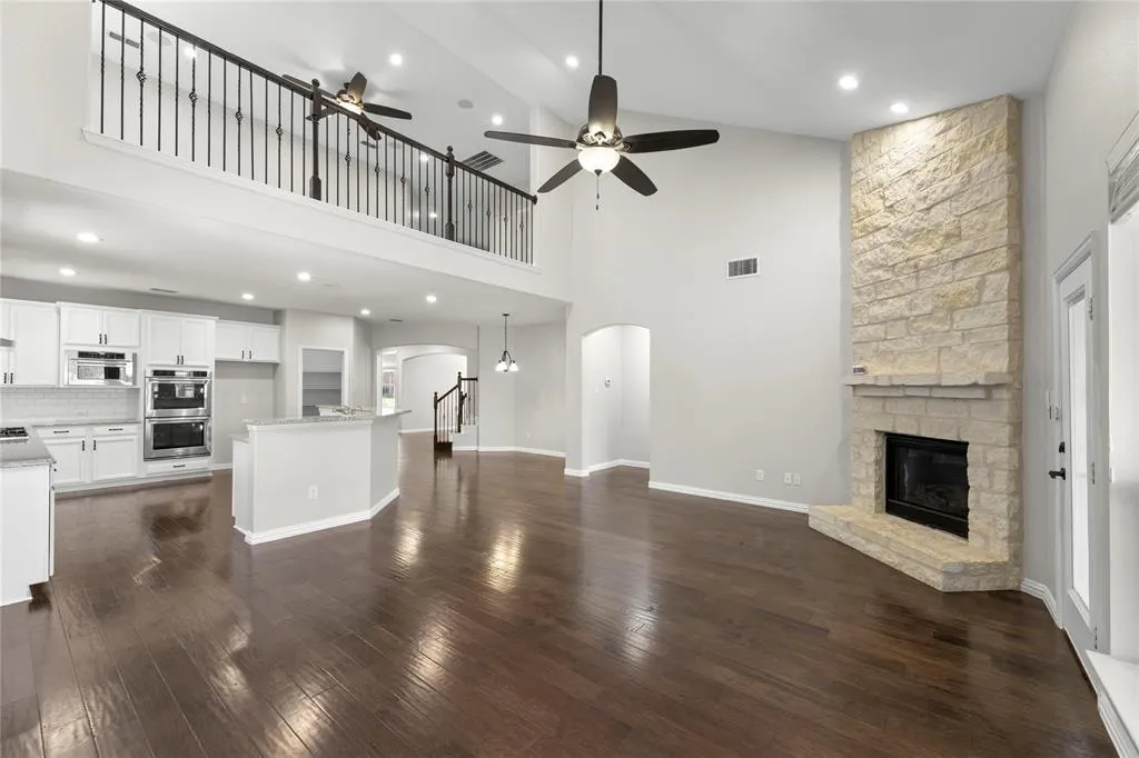 740 Sundrop Drive