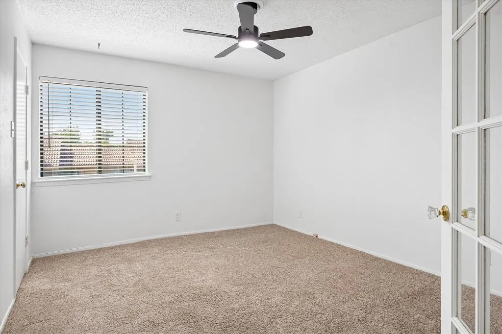 5200 Martel Avenue #6G