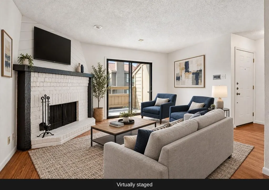 5200 Martel Avenue #6G