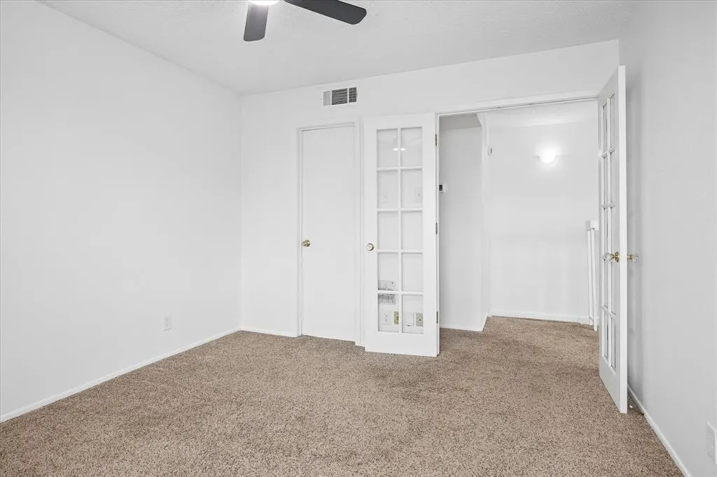 5200 Martel Avenue #6G