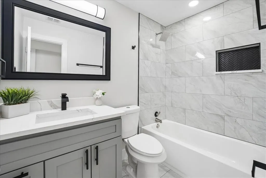 11615 Featherbrook Drive