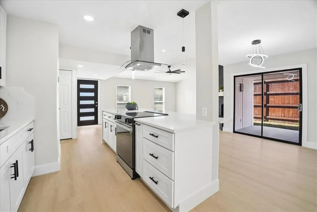 11615 Featherbrook Drive