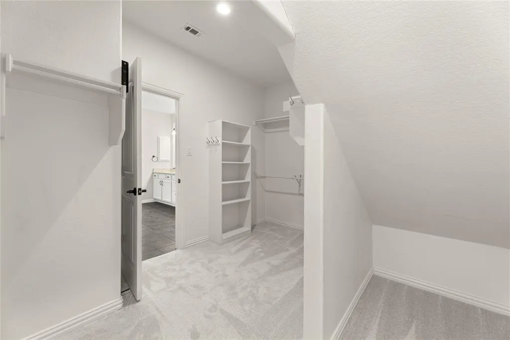 740 Sundrop Drive