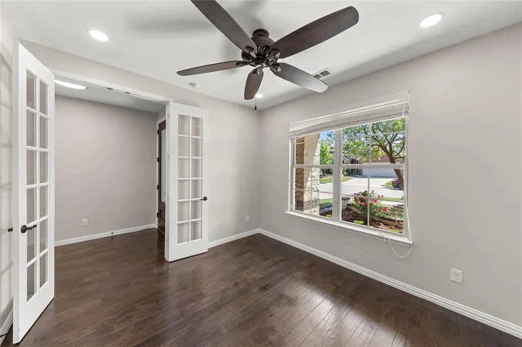 740 Sundrop Drive