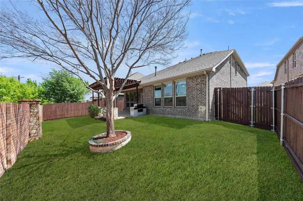 740 Sundrop Drive