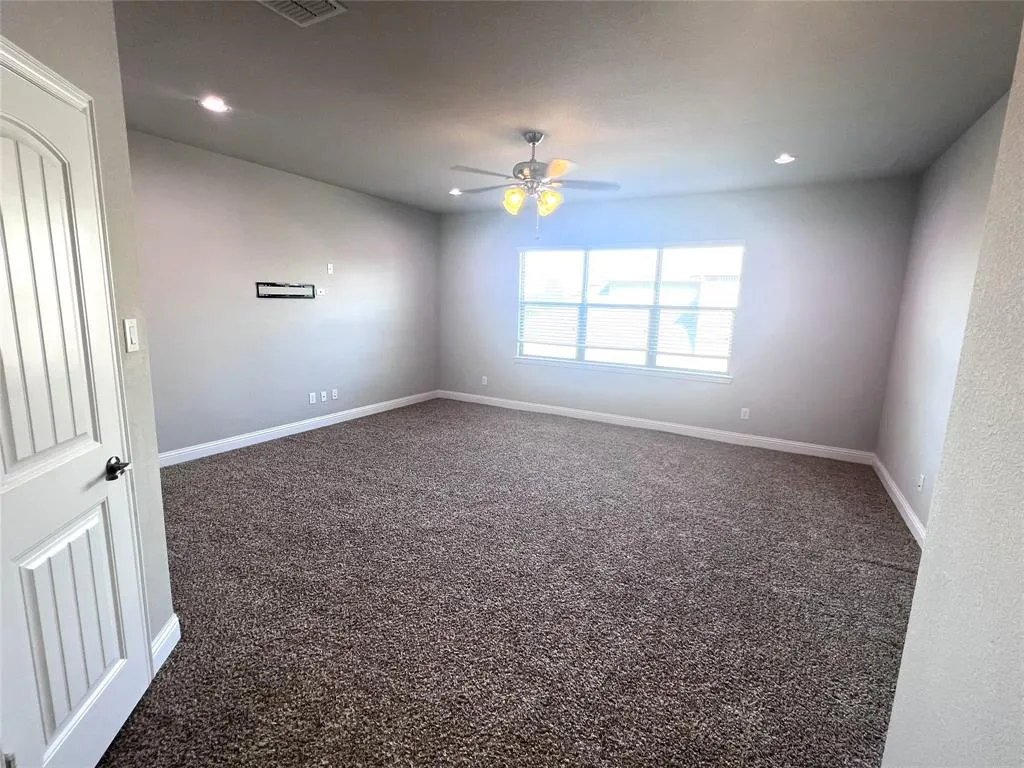 870 Sagebrush Drive