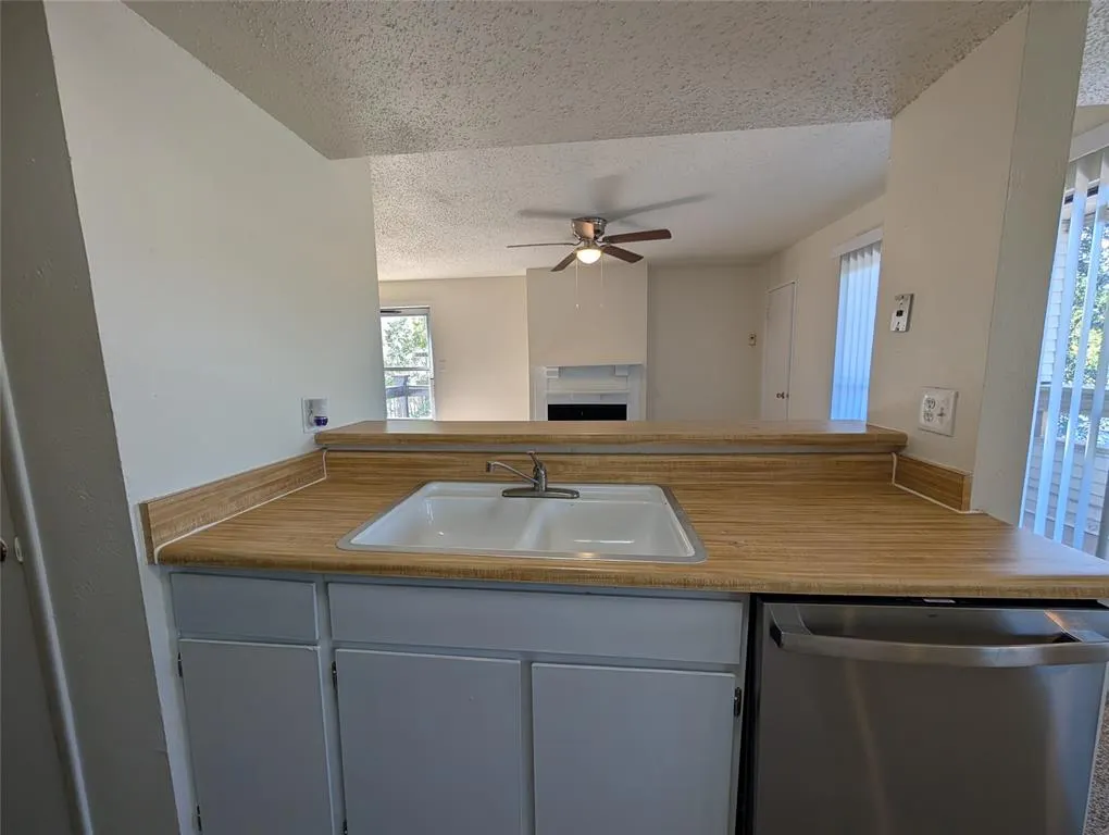 7431 Holly Hill Drive #219