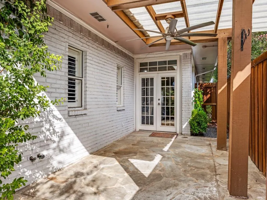 5718 Trail Meadow Drive