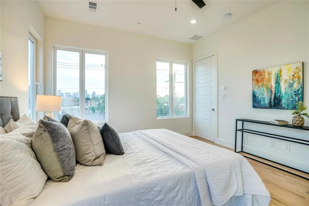 1612 Bennett Avenue #105