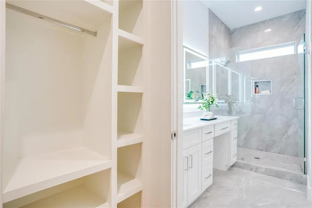 1612 Bennett Avenue #105