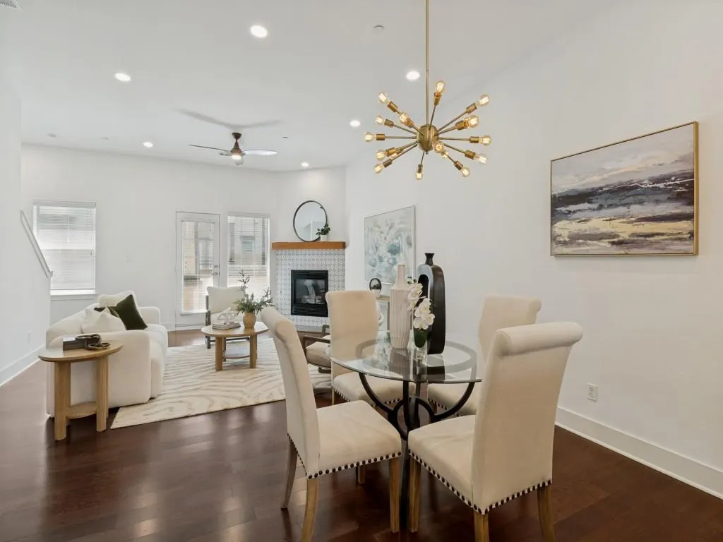 5743 Prospect Avenue #102