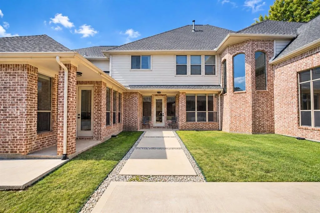 1255 Timber Lane