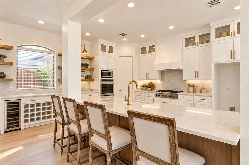 1255 Timber Lane