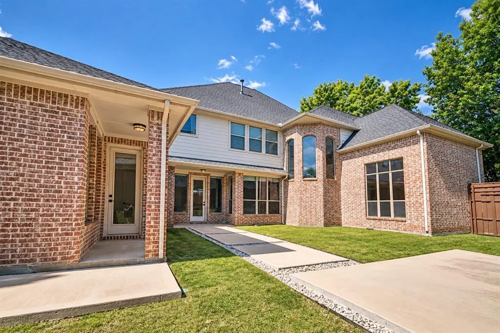 1255 Timber Lane