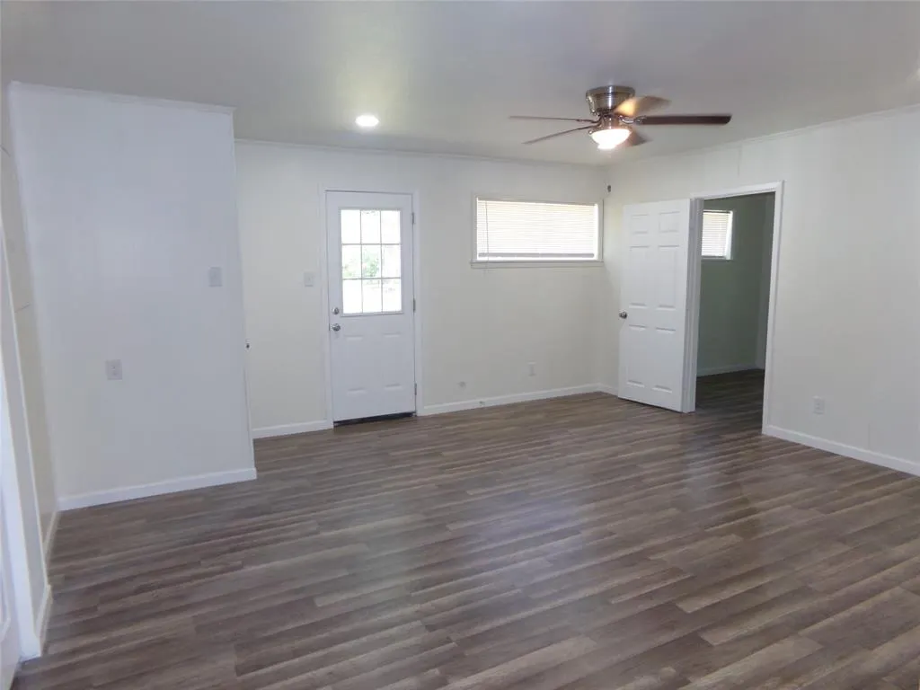 3423 Texas Drive