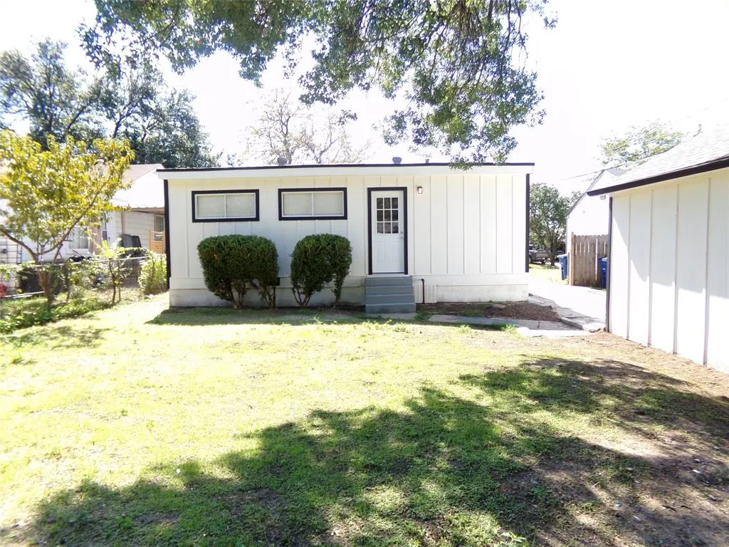 3423 Texas Drive