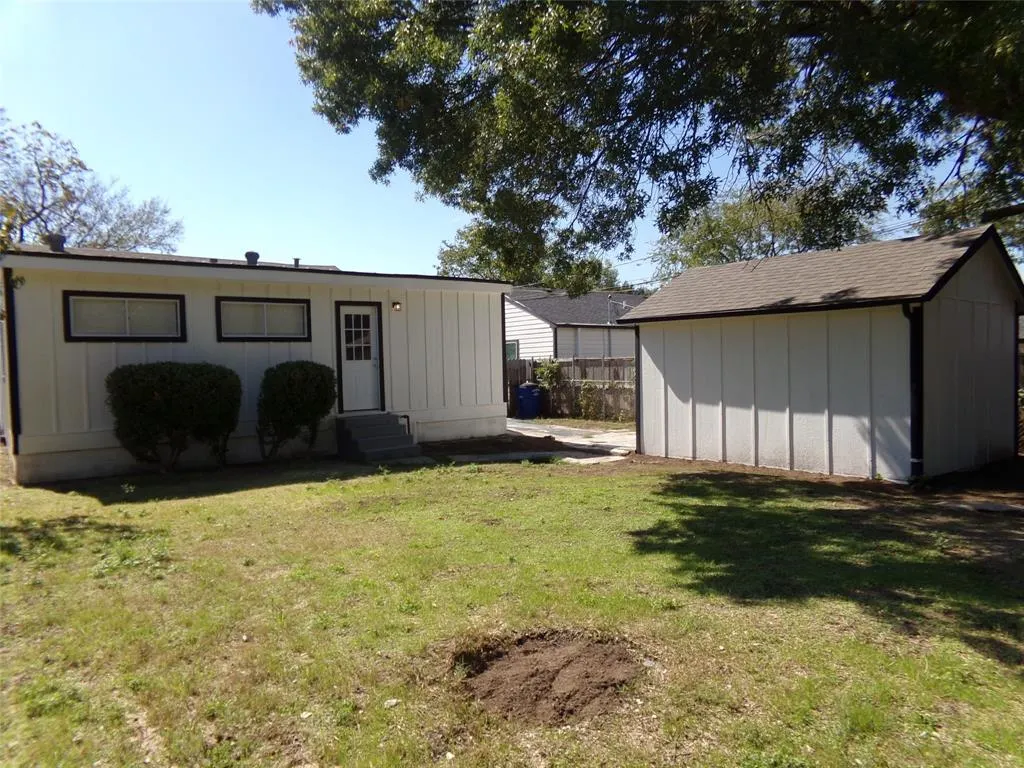 3423 Texas Drive