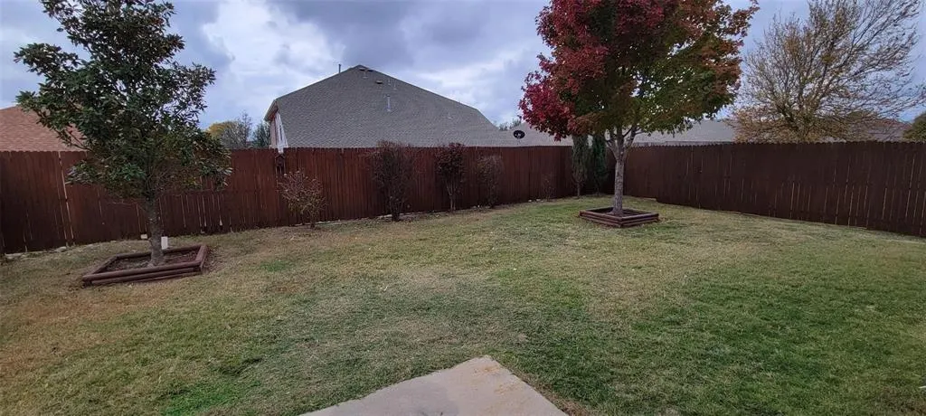 9509 Crooked Cat Drive