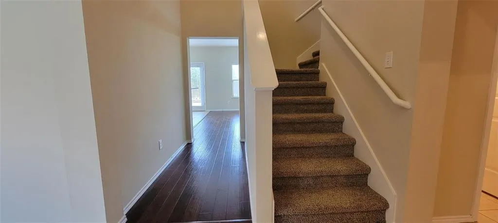 9509 Crooked Cat Drive