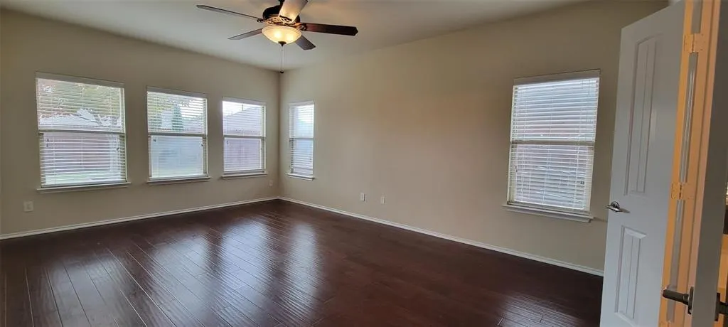 9509 Crooked Cat Drive