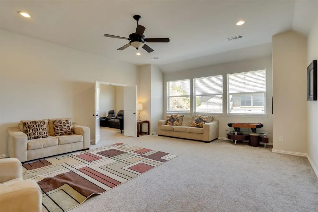 1604 Woodrose Court