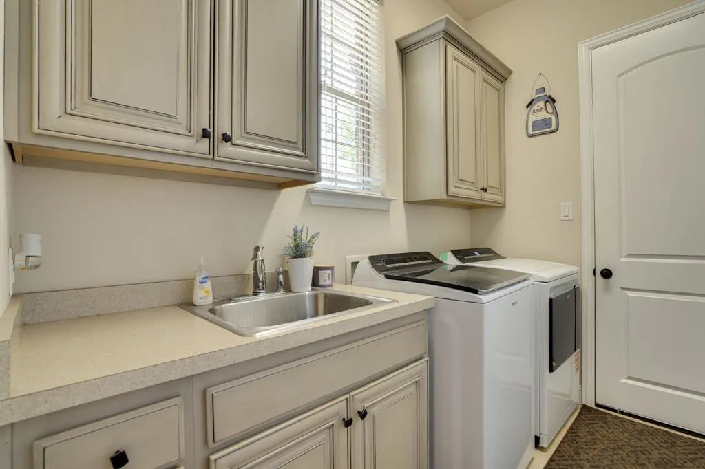 1604 Woodrose Court