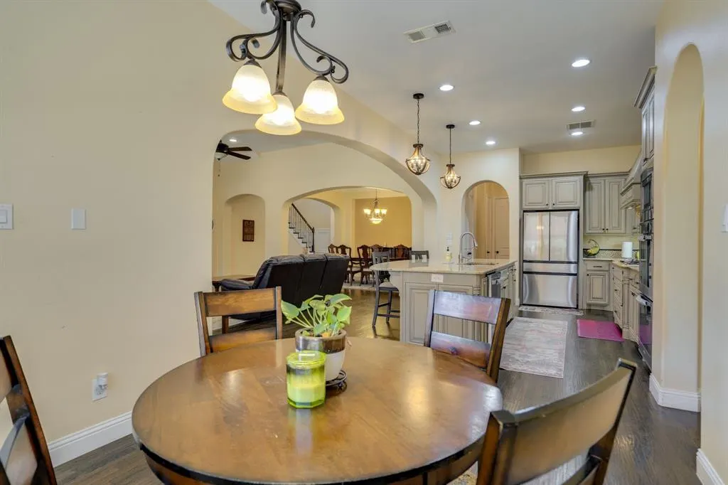 1604 Woodrose Court