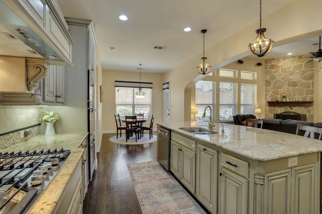 1604 Woodrose Court