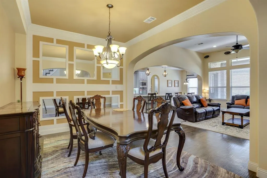 1604 Woodrose Court